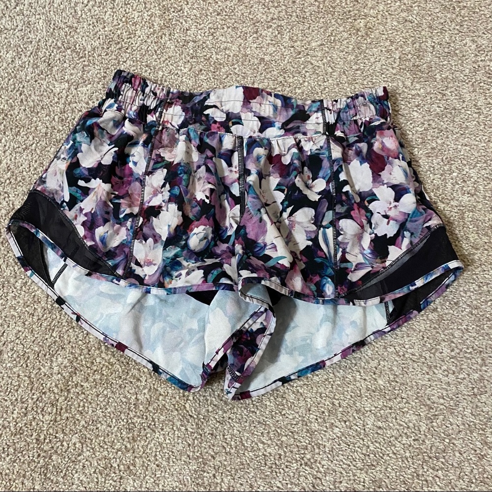 Lululemon hotty hot shorts